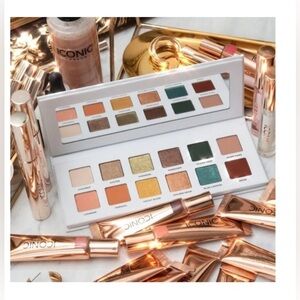 Beachside Babe Eyeshadow Palette